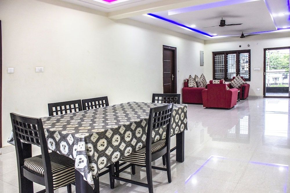 FabHotel Snehitha Inn