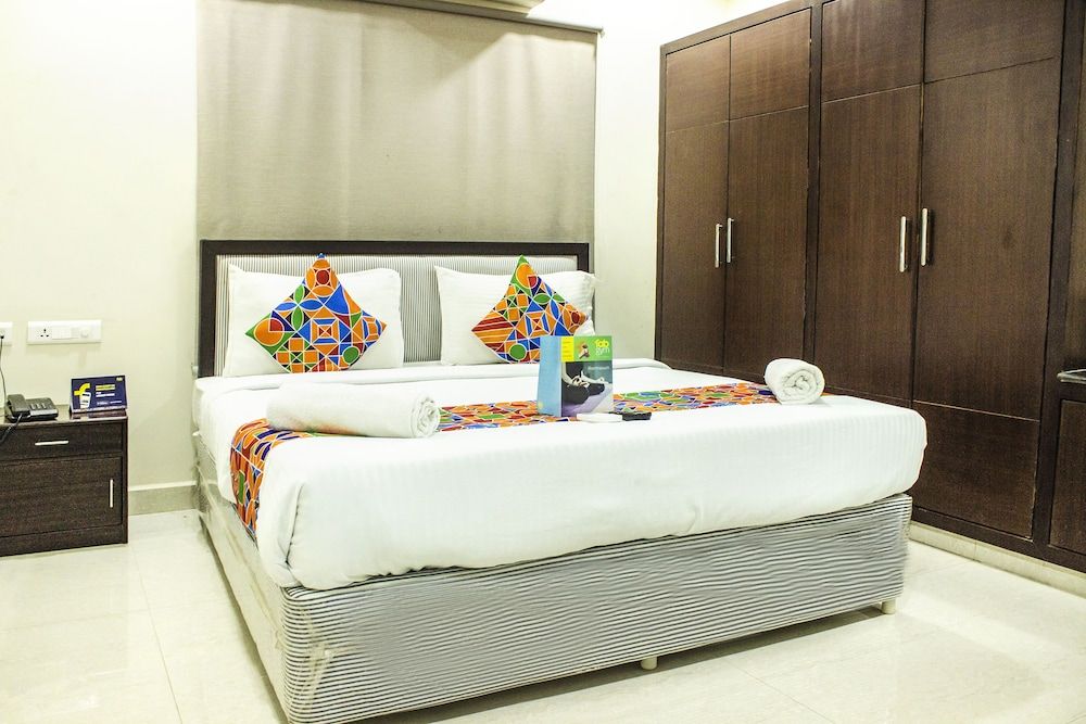 FabHotel Snehitha Inn Deluxe Room 17