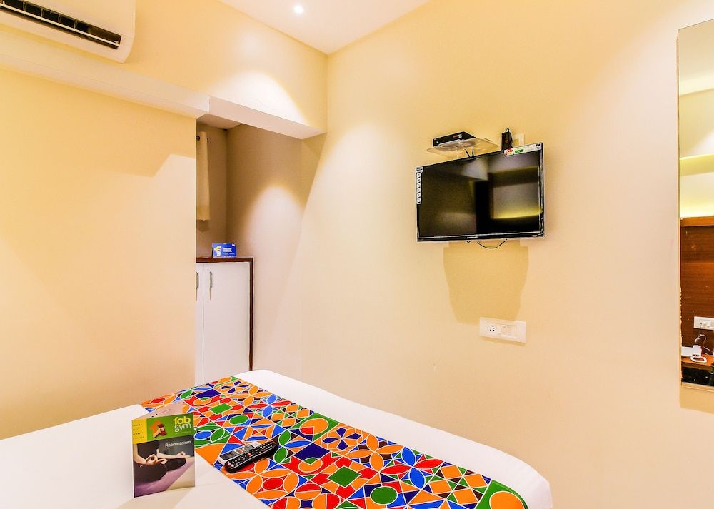 undefined FabHotel Sai Sunder Guestline Vashi 6