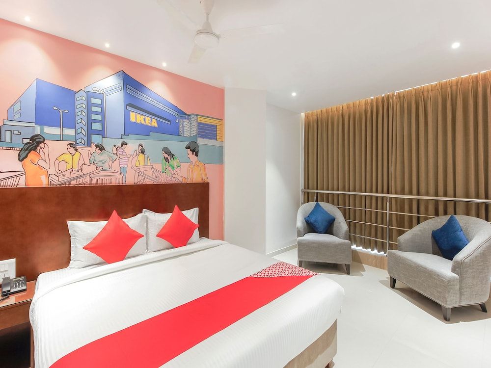 OYO 24583 Sesha Grand Standard Room 9