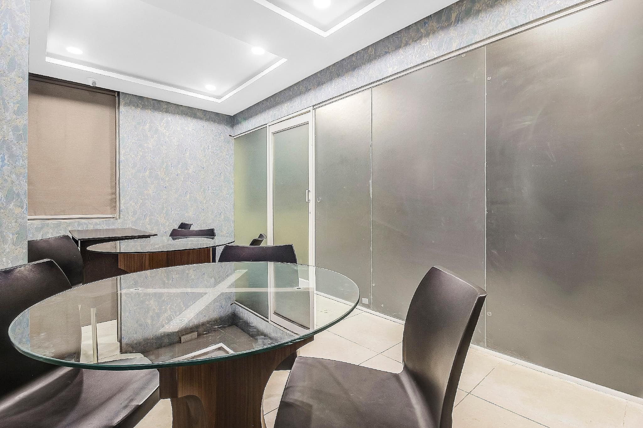 undefined Collection O Galaxy Suites 7