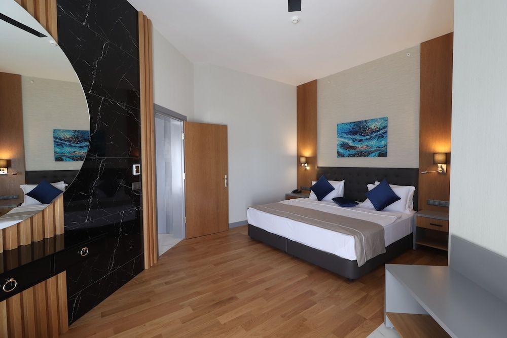 undefined La Quinta by Wyndham Bodrum 6