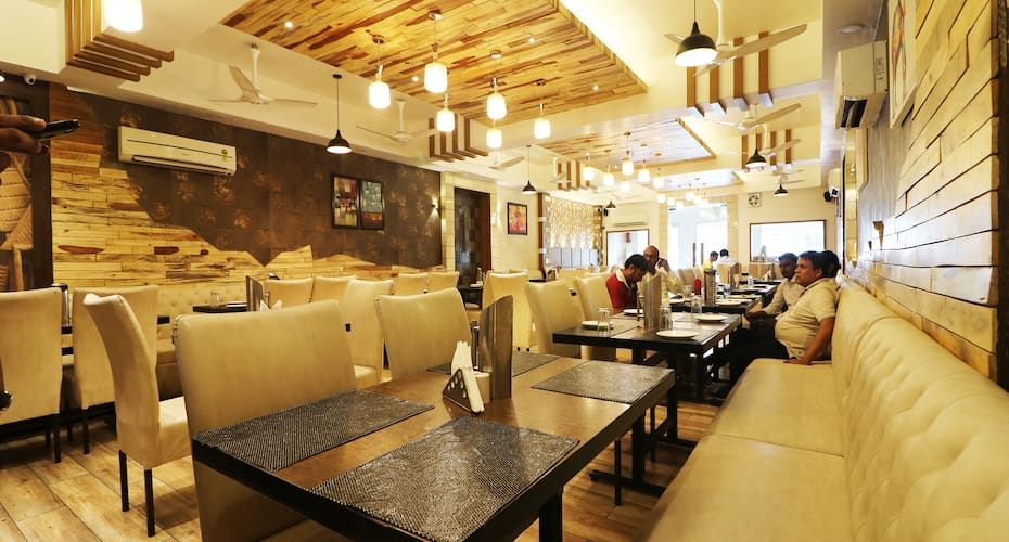 undefined Alka Motel 9