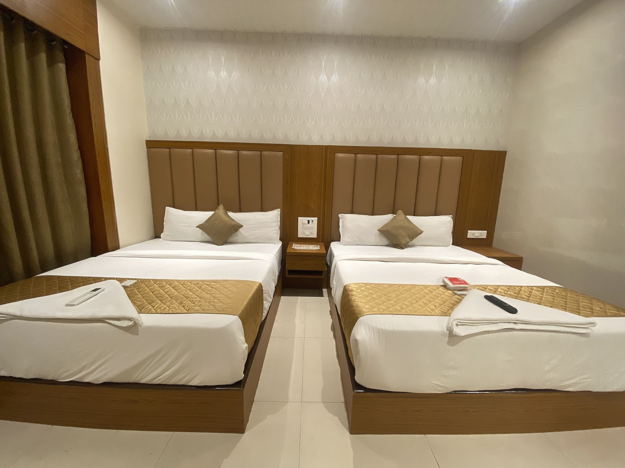 Deluxe Quadruple Room