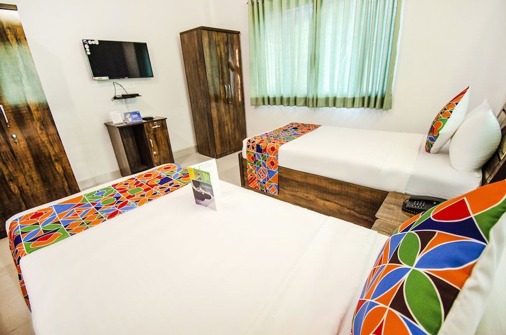 FabExpress DDPK Deluxe Room, 1 Double Bed, Non Smoking 7