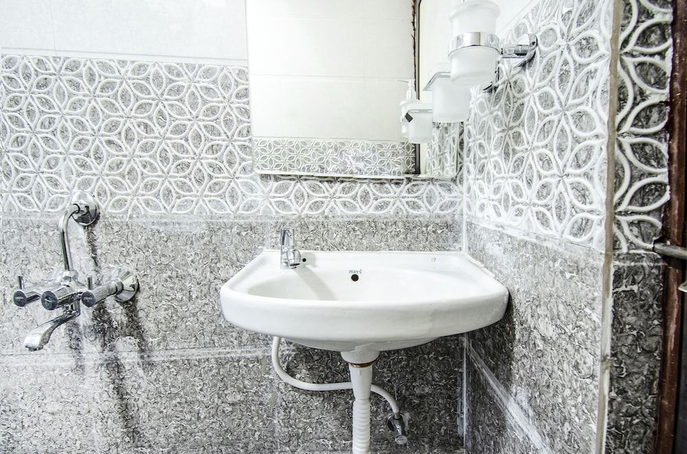 FabExpress DDPK Deluxe Room, 1 Double Bed, Non Smoking 15