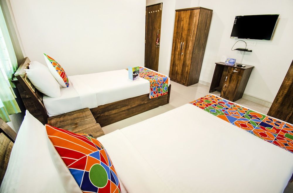 FabExpress DDPK Deluxe Room, 1 Double Bed, Non Smoking 9