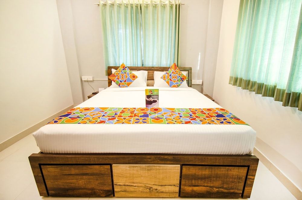 FabExpress DDPK Deluxe Room, 1 Double Bed, Non Smoking 2