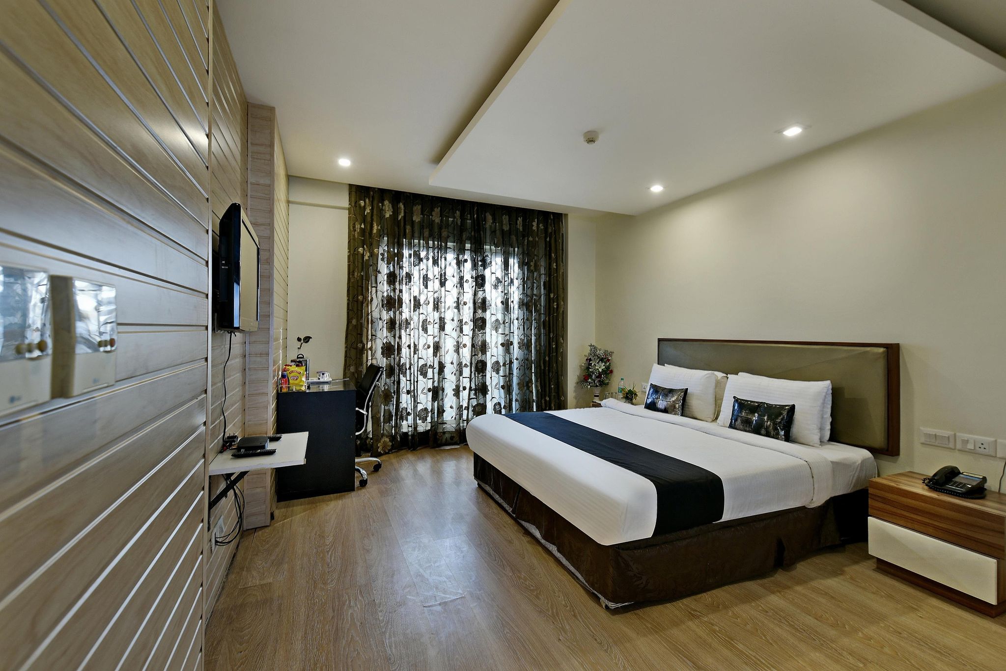 Hotel Imperial Villa Deluxe Room 3