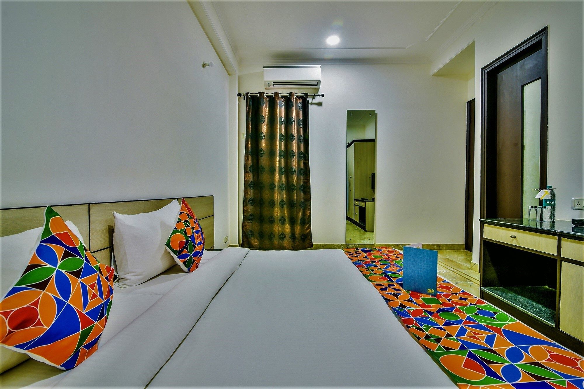 FabHotel Rallkmas Deluxe Double Room