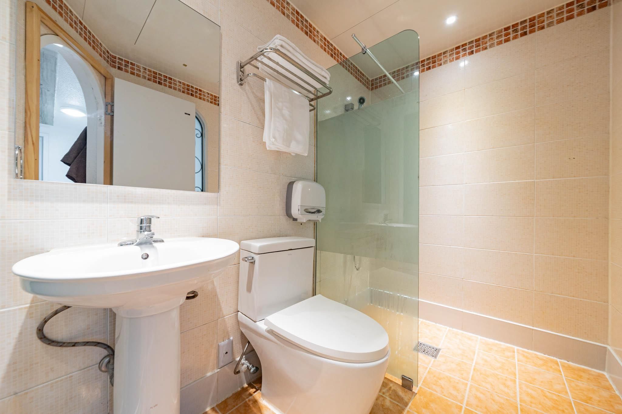 Incheon Airport Hotel Oceanside Mini Room 9