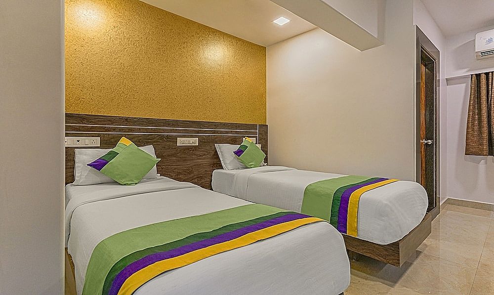 Treebo Atithi Inn Malad Standard Double Room 19