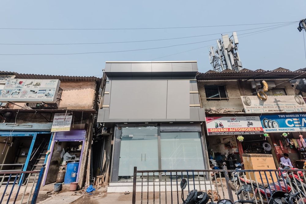 undefined Hotel Zee Residency 6