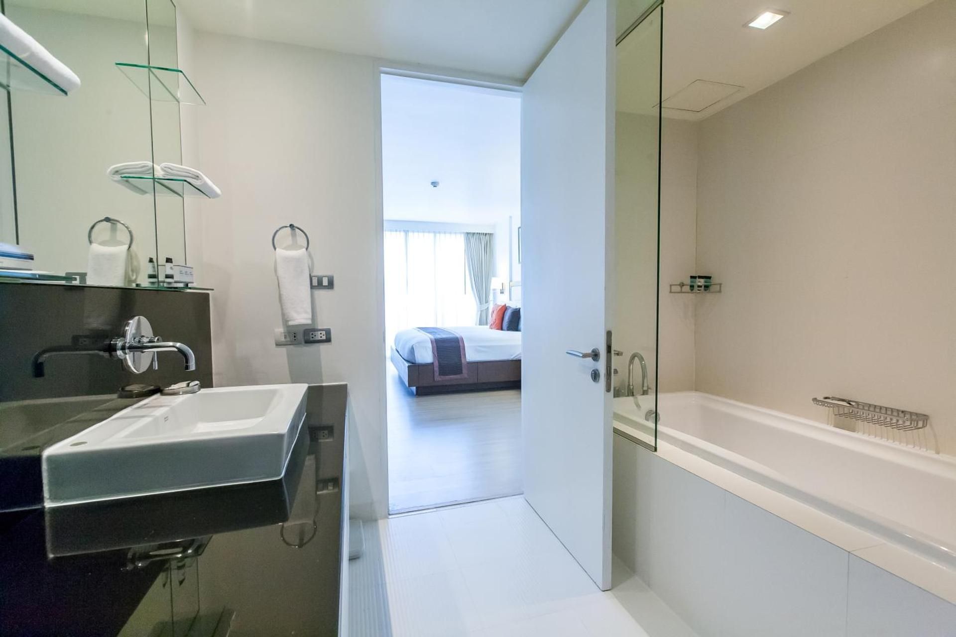 undefined Oakwood Residence Sukhumvit 24 Bangkok 5