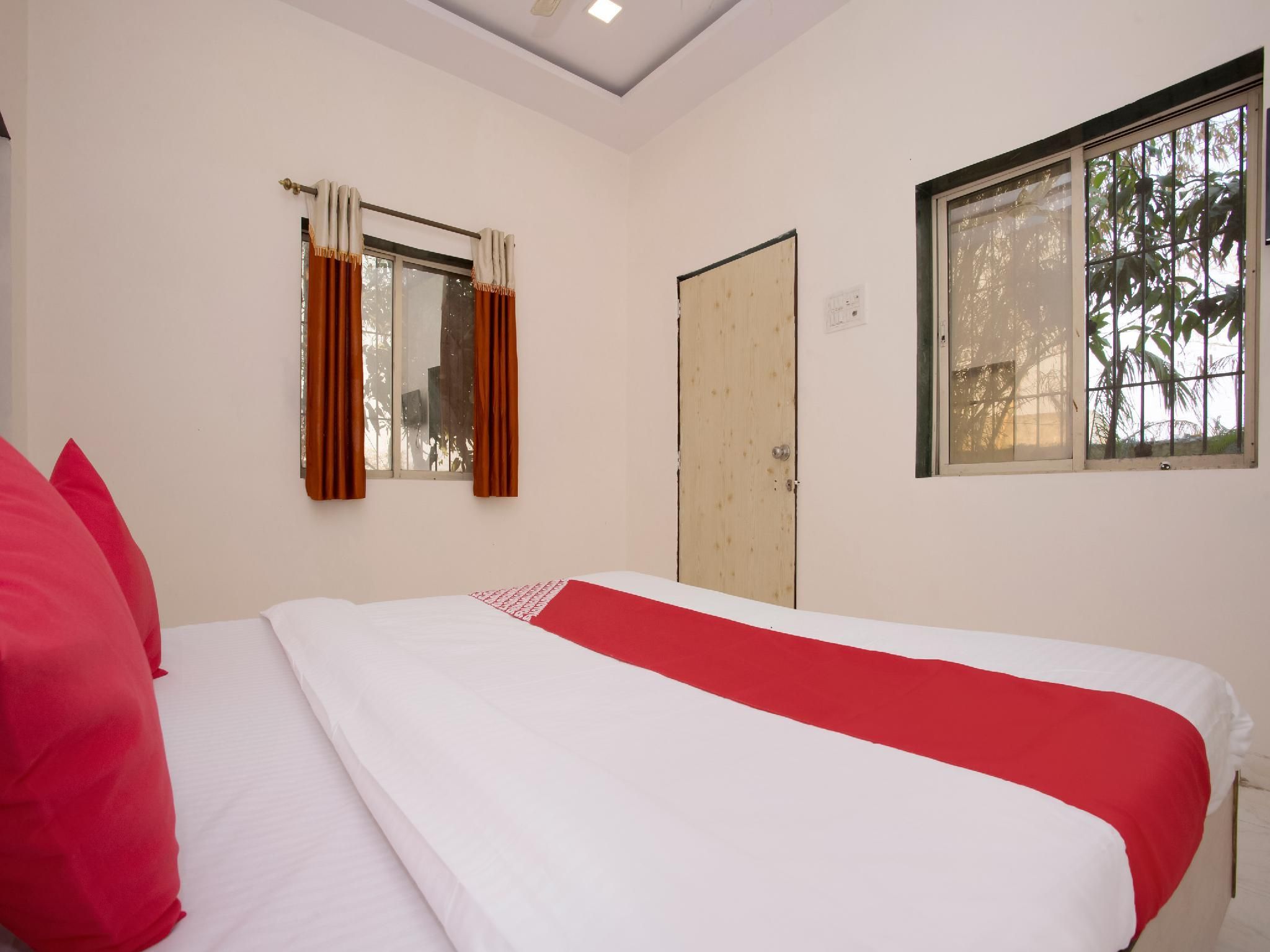 Standard Double Room - India Citizens Only