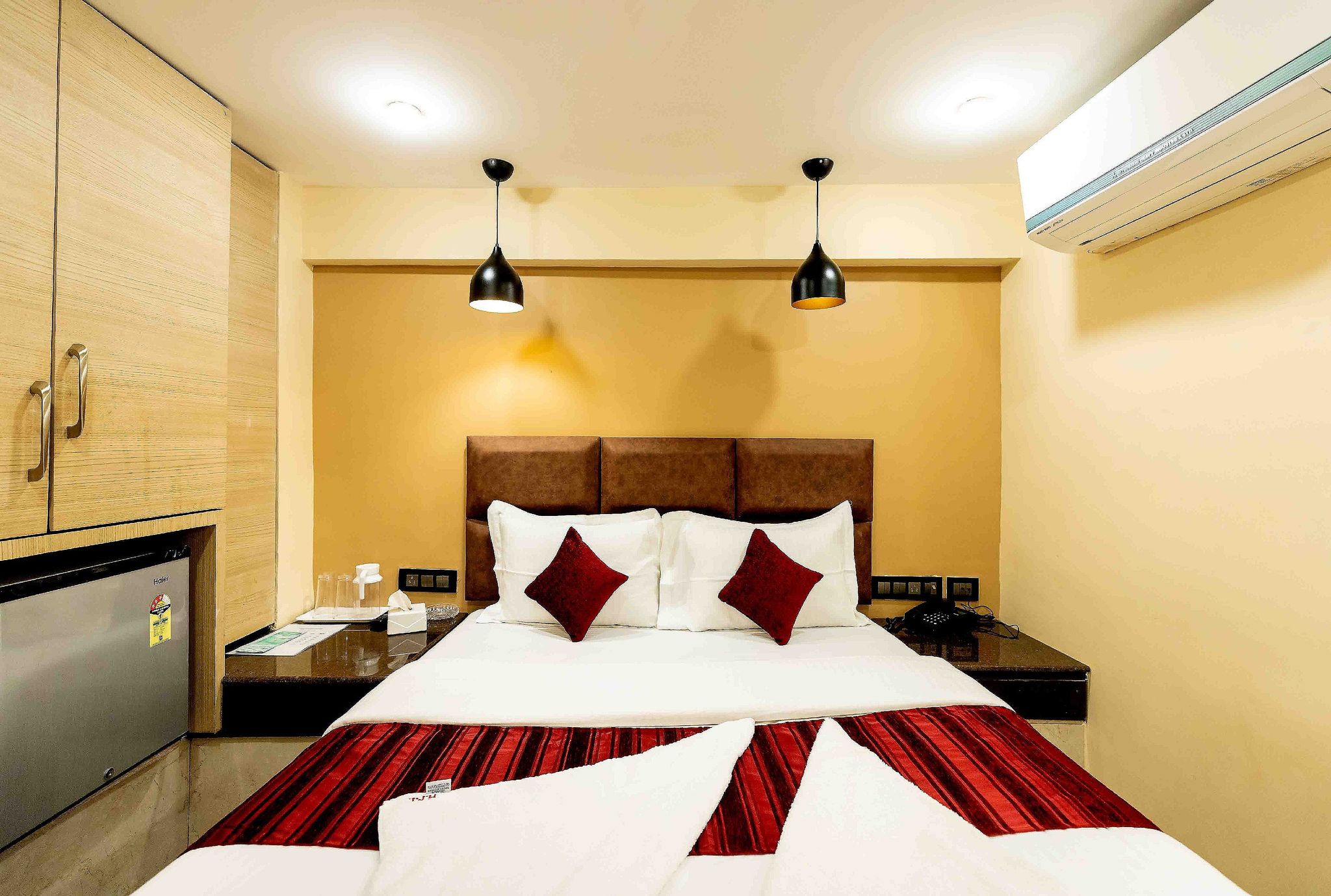 The Fountain Inn - Fort Deluxe Double Room 9