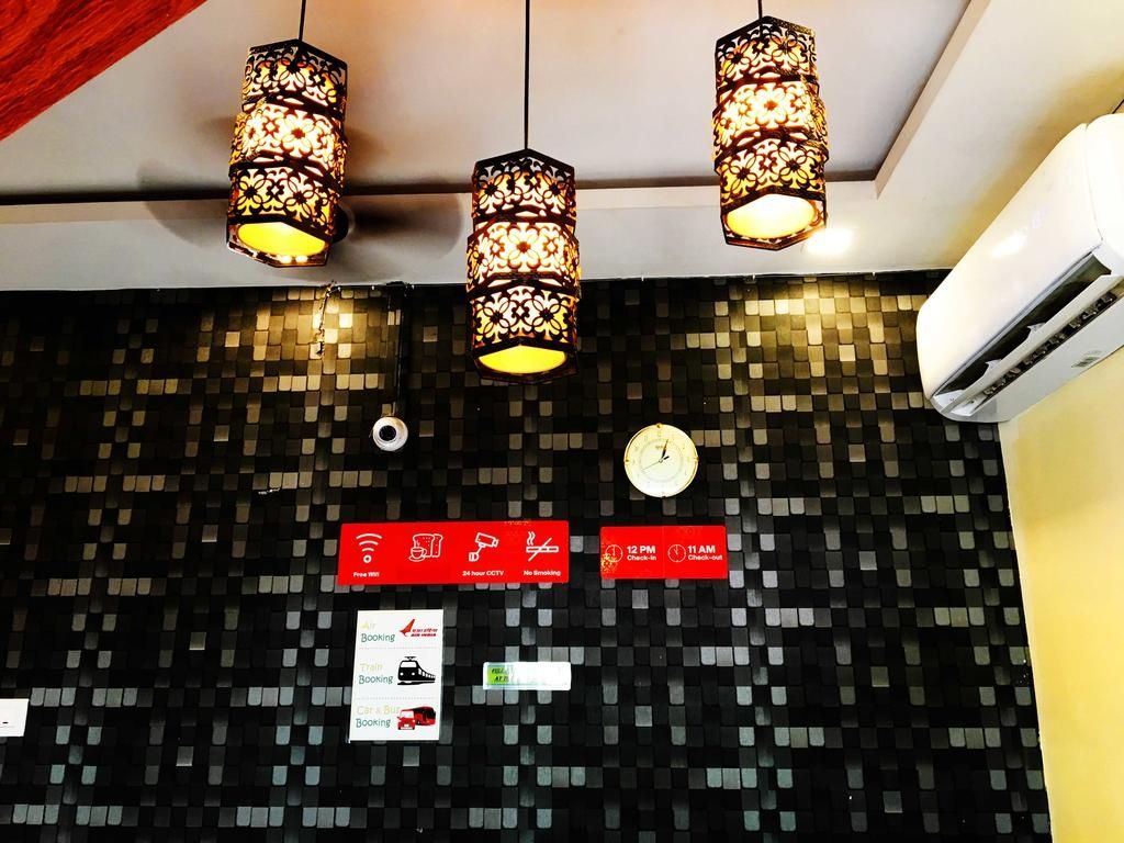 Food & Dining