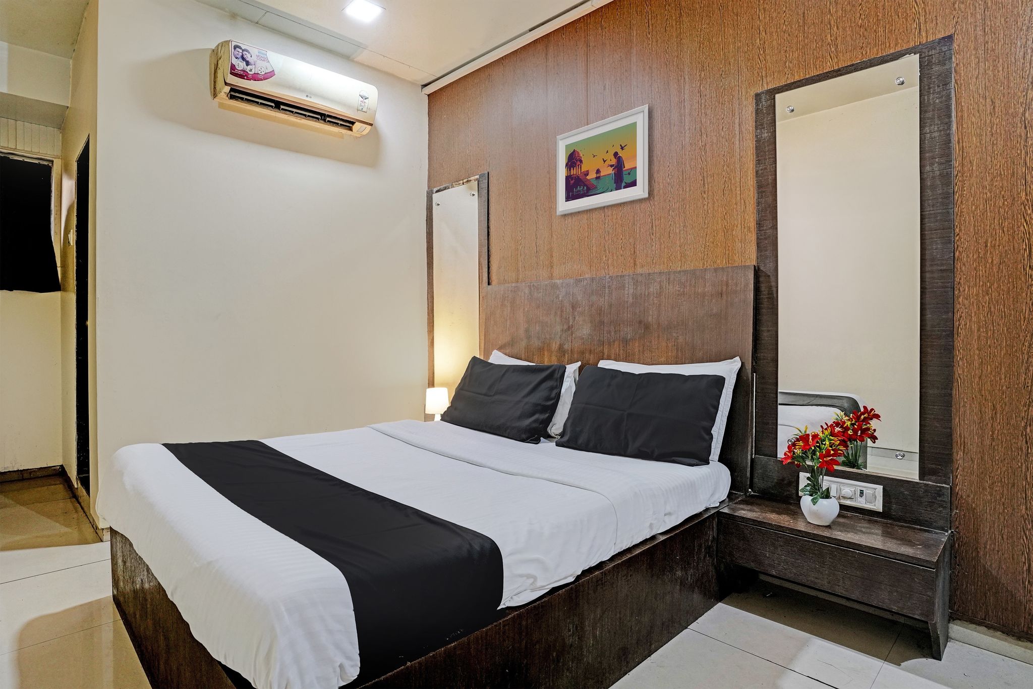 Hotel O Lotus Residency Near Anand Nagar Metro Station Classic Room 8