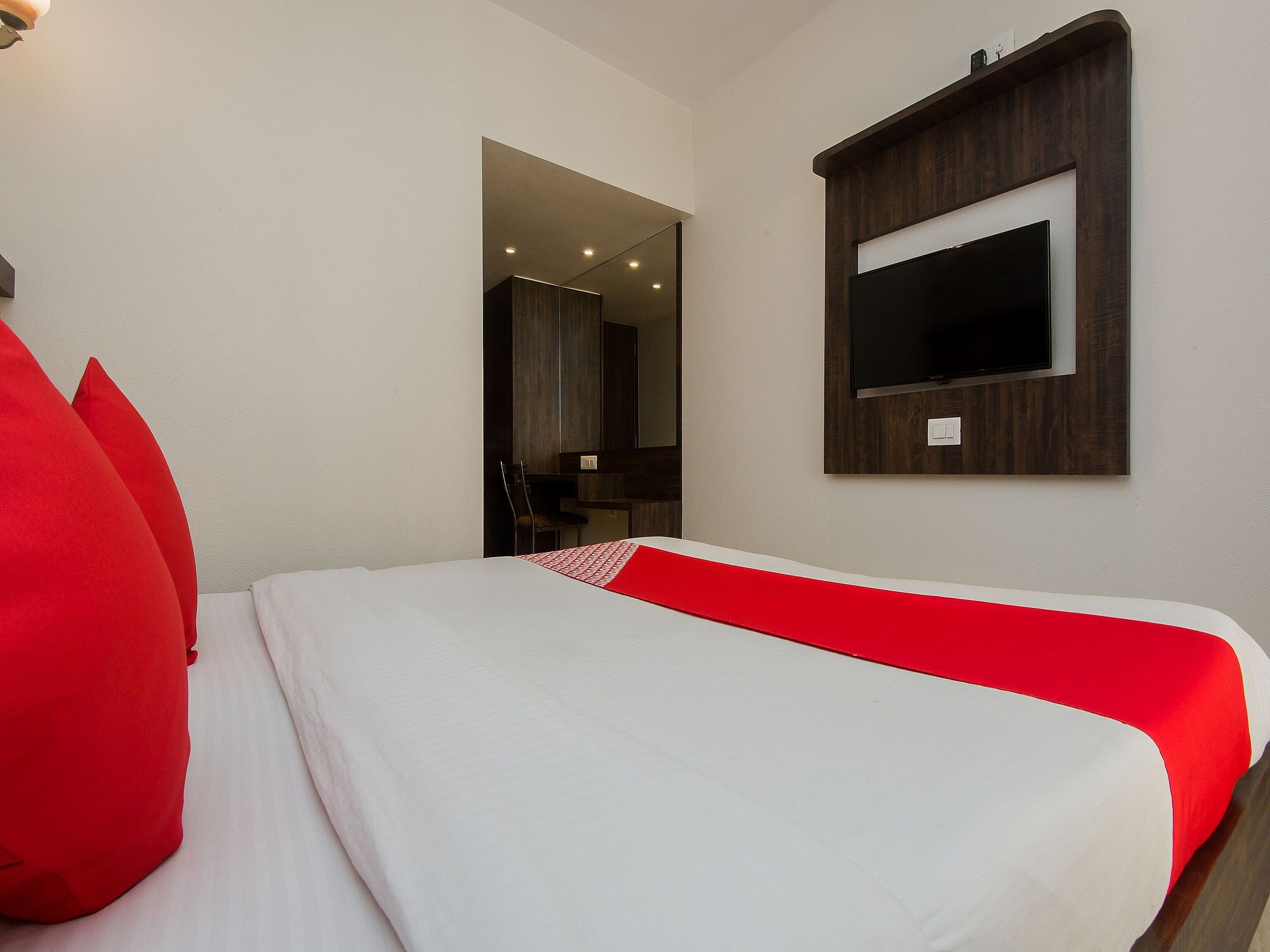 Hotel O Lotus Residency Near Anand Nagar Metro Station Classic Room 4