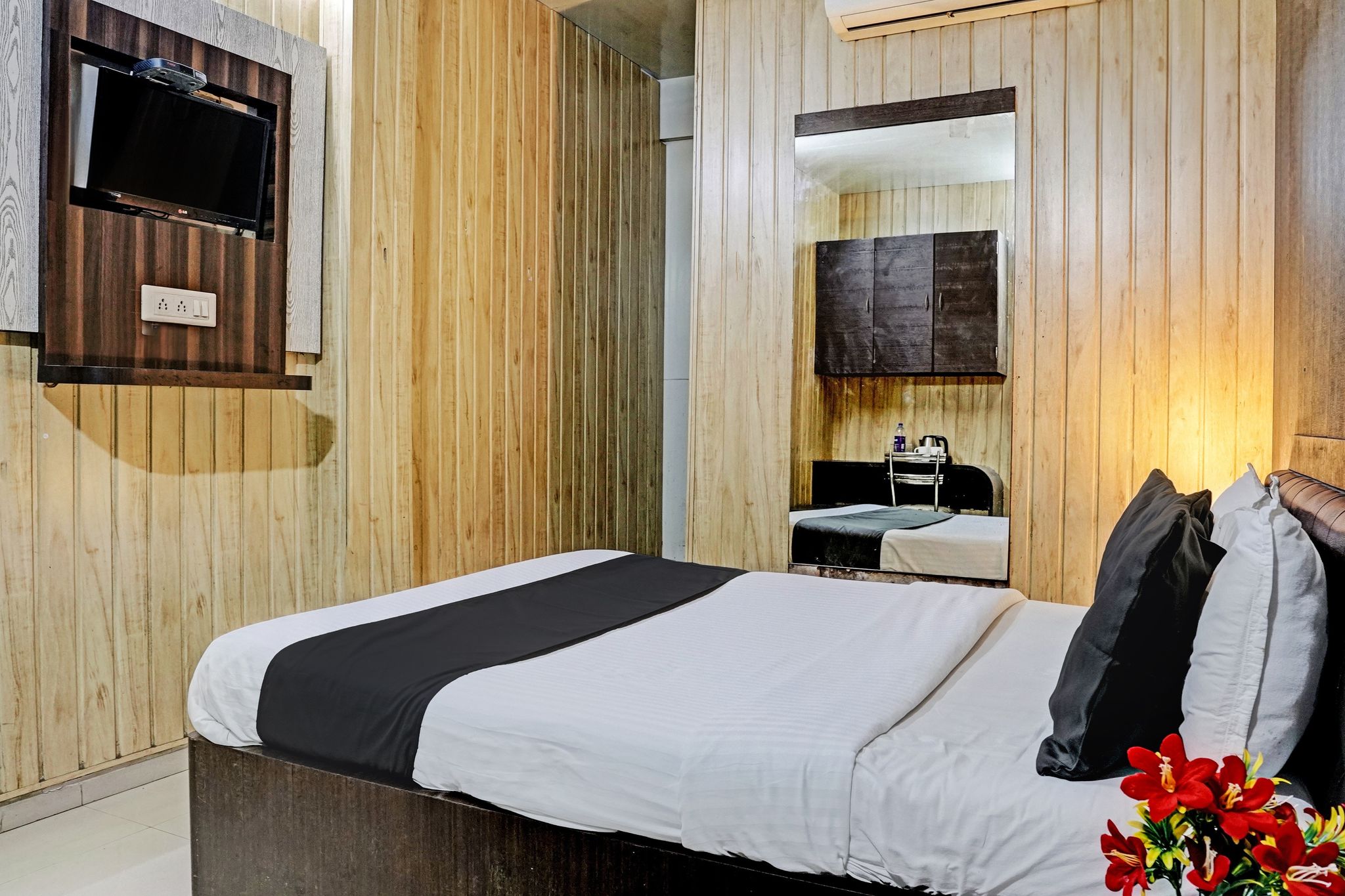 Hotel O Lotus Residency Near Anand Nagar Metro Station Classic Room 12