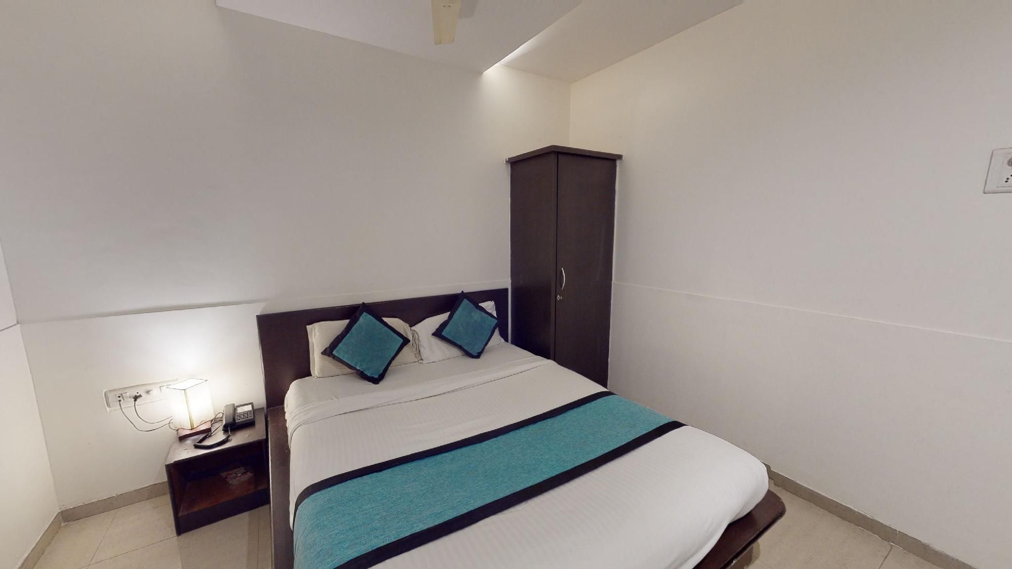 Farmhouse Residency Vasai Standard Double Room 5