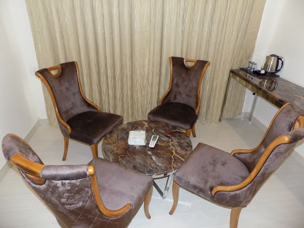 Business Studio Suite, 2 Bedrooms, Non Smoking, City View