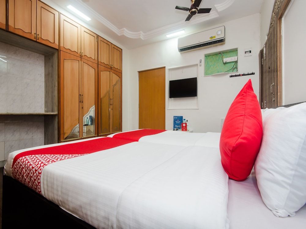 OYO 13601 Madam Re Hospitality Bhandup Double or Twin Room 4