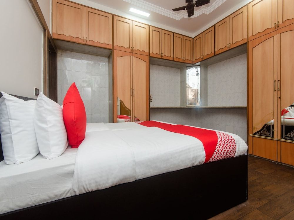 OYO 13601 Madam Re Hospitality Bhandup Double or Twin Room 5