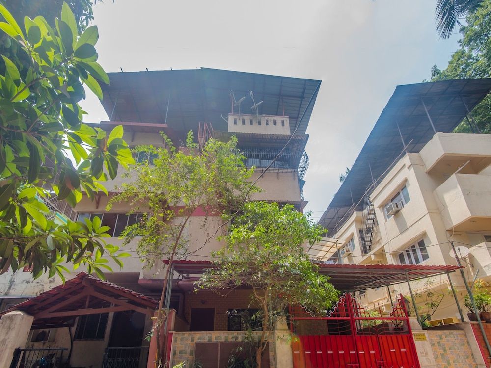 undefined OYO 13601 Madam Re Hospitality Bhandup 2