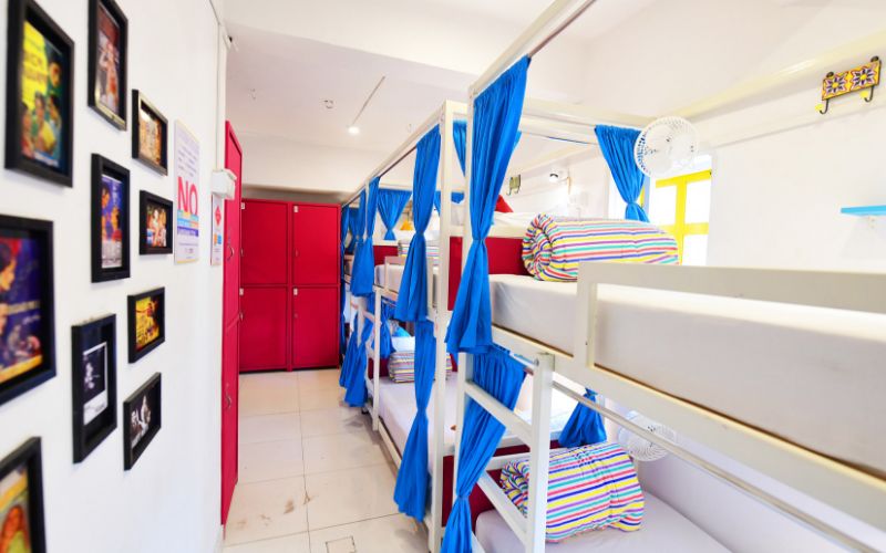 goSTOPS Mumbai Bed in 12-Bed AC SD Dormitory Room with Shared Bathroom 3