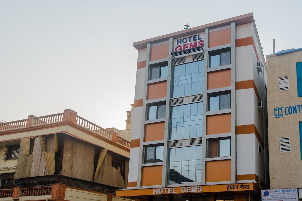 undefined Hotel O Gems 7