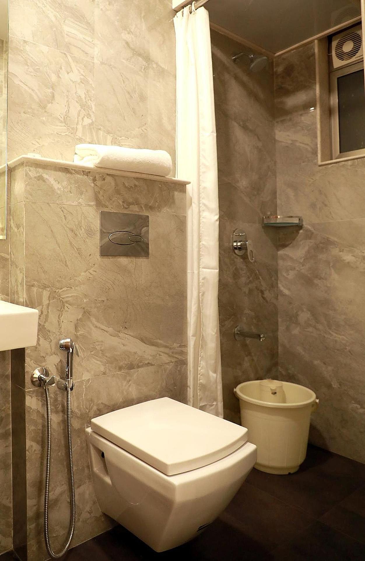 Hotel Lords Mumbai Superior Room 10