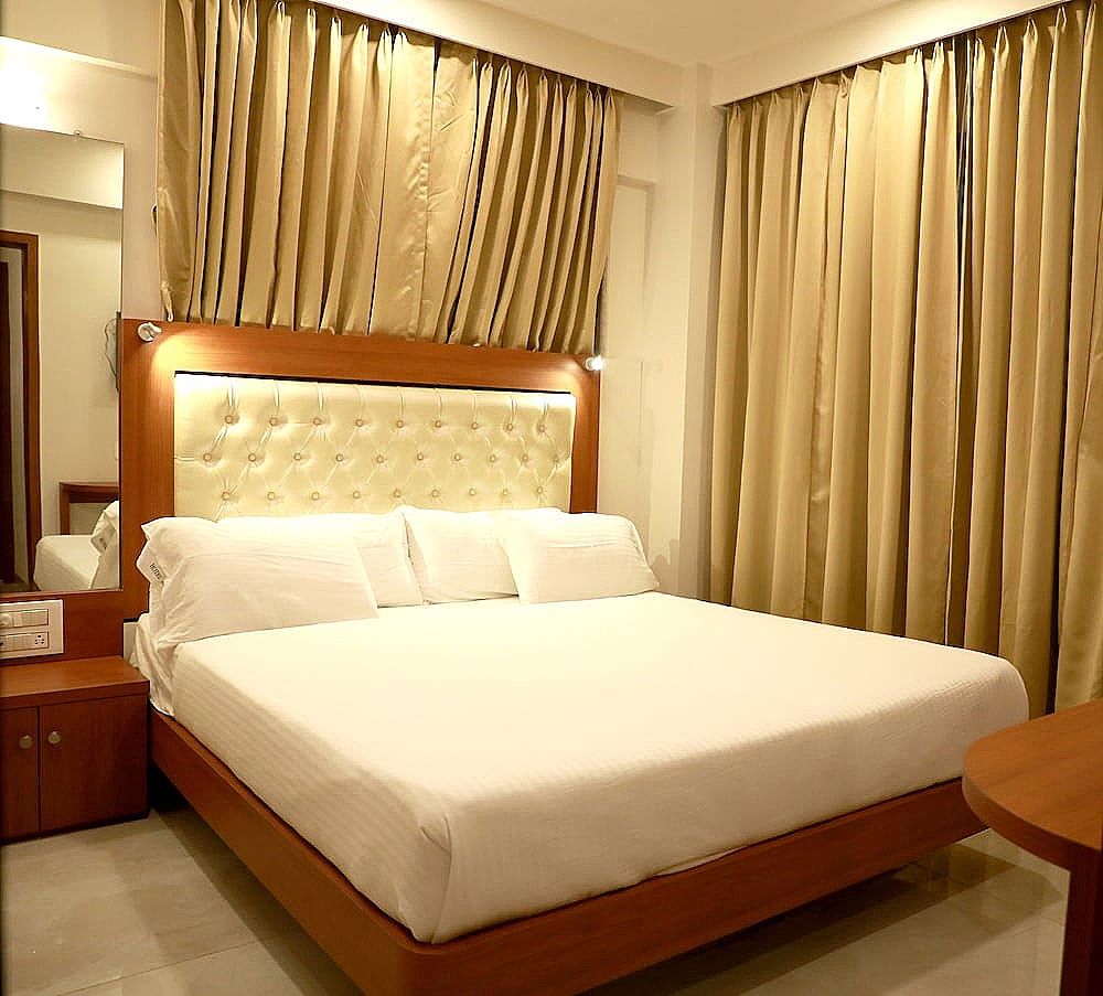 Hotel Lords Mumbai Superior Room 7