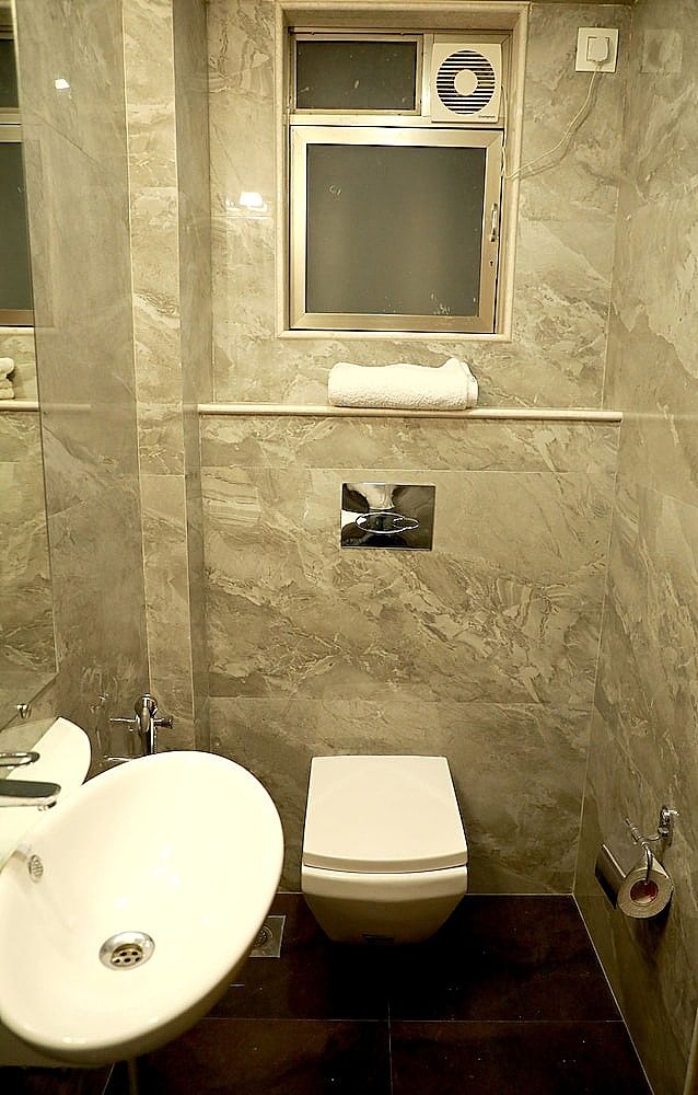 Hotel Lords Mumbai Superior Room 9