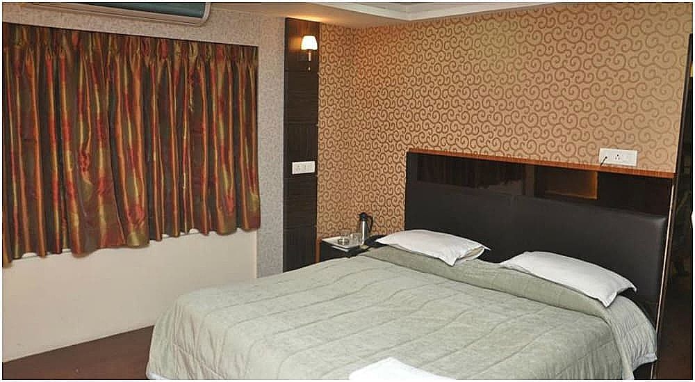 Hotel Metro Palace Executive Room 6