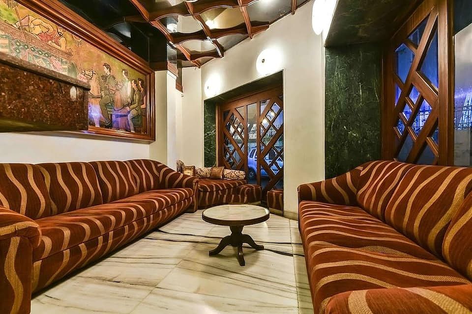 undefined  Hotel Metro Palace  3