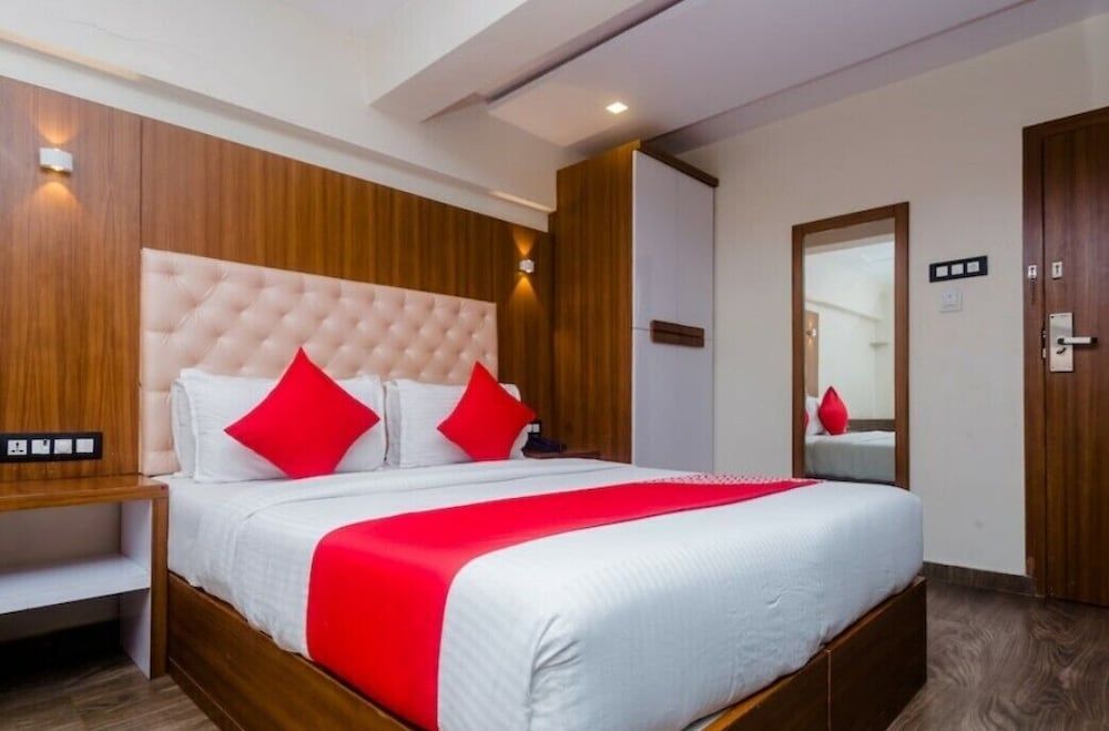 Hotel Qubestay Airport Executive Room