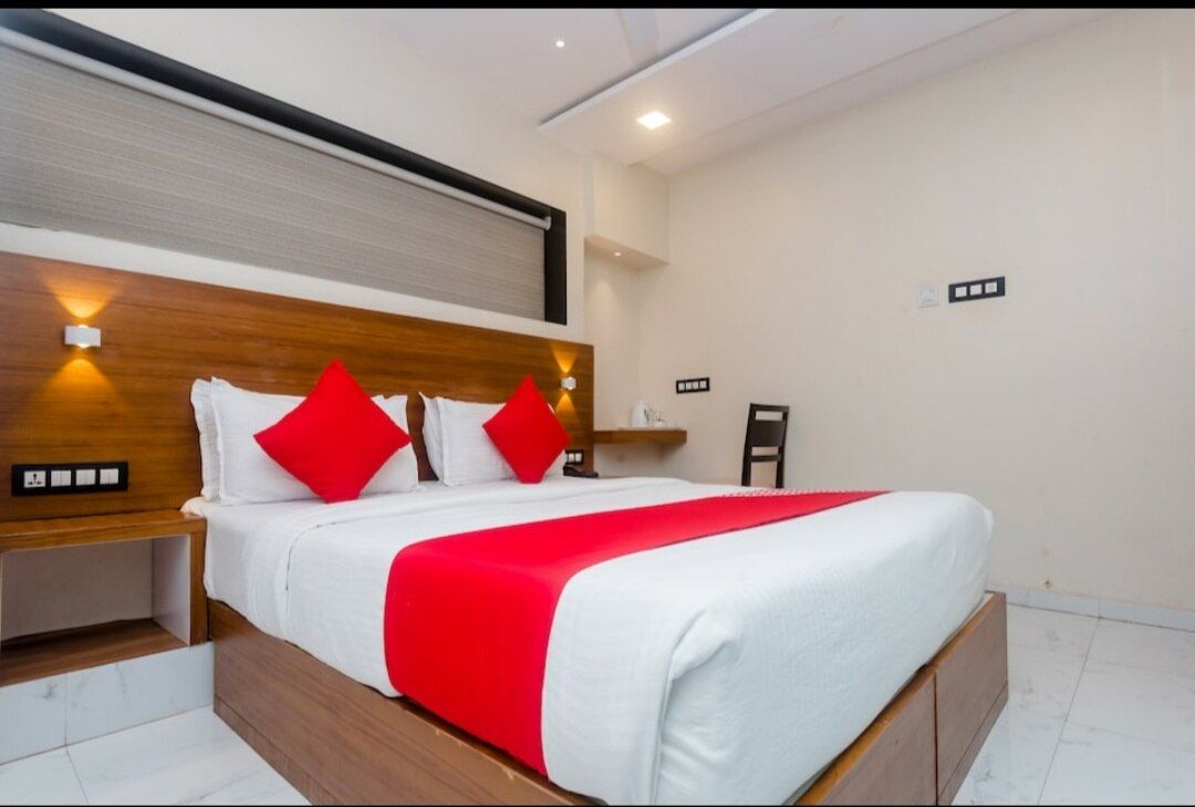 Hotel Qubestay Airport Deluxe Room 14