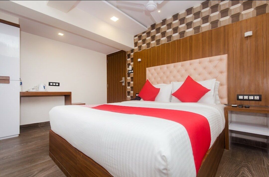 undefined Hotel Qubestay Airport 10