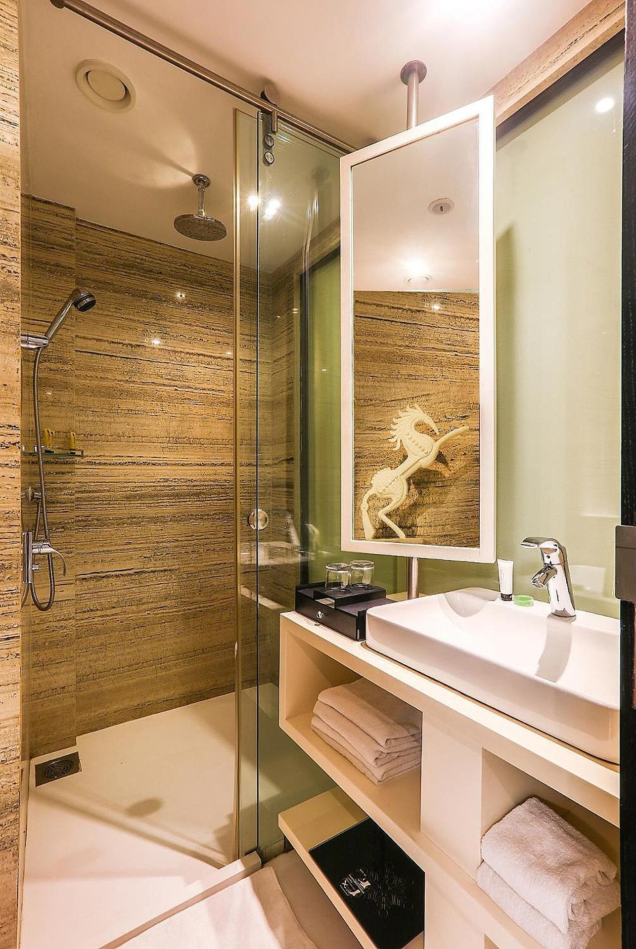 The Empresa Hotel Executive Room 3