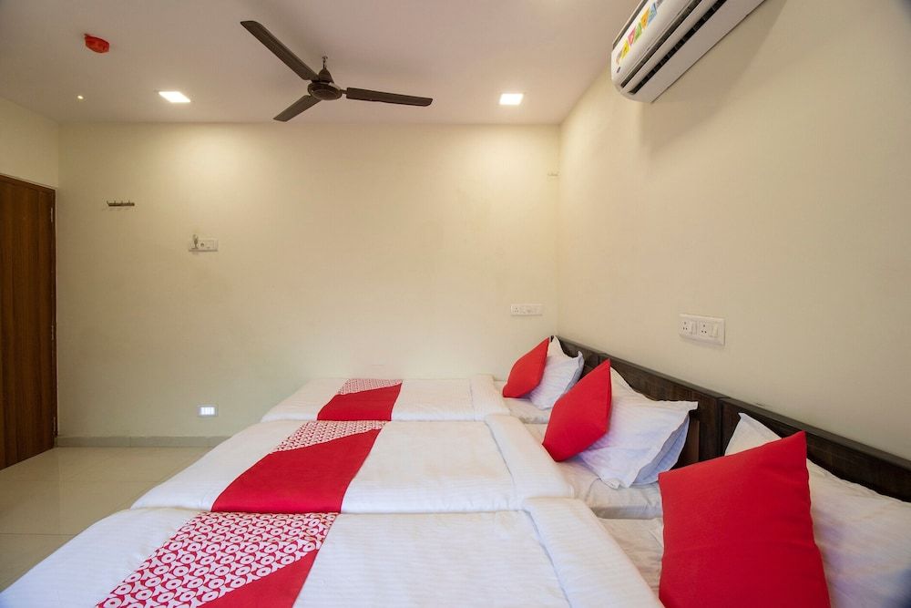 OYO 41676 Hotel Global Heritage Standard Double Room