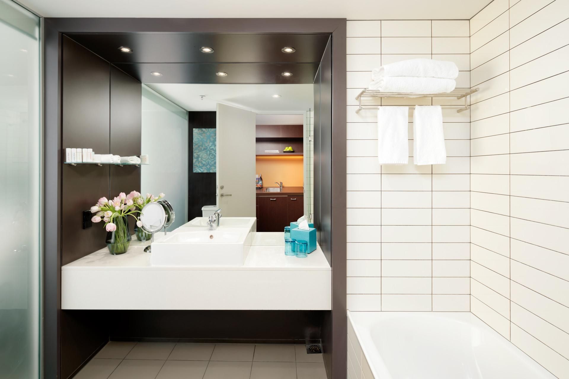 Superior King Suite
