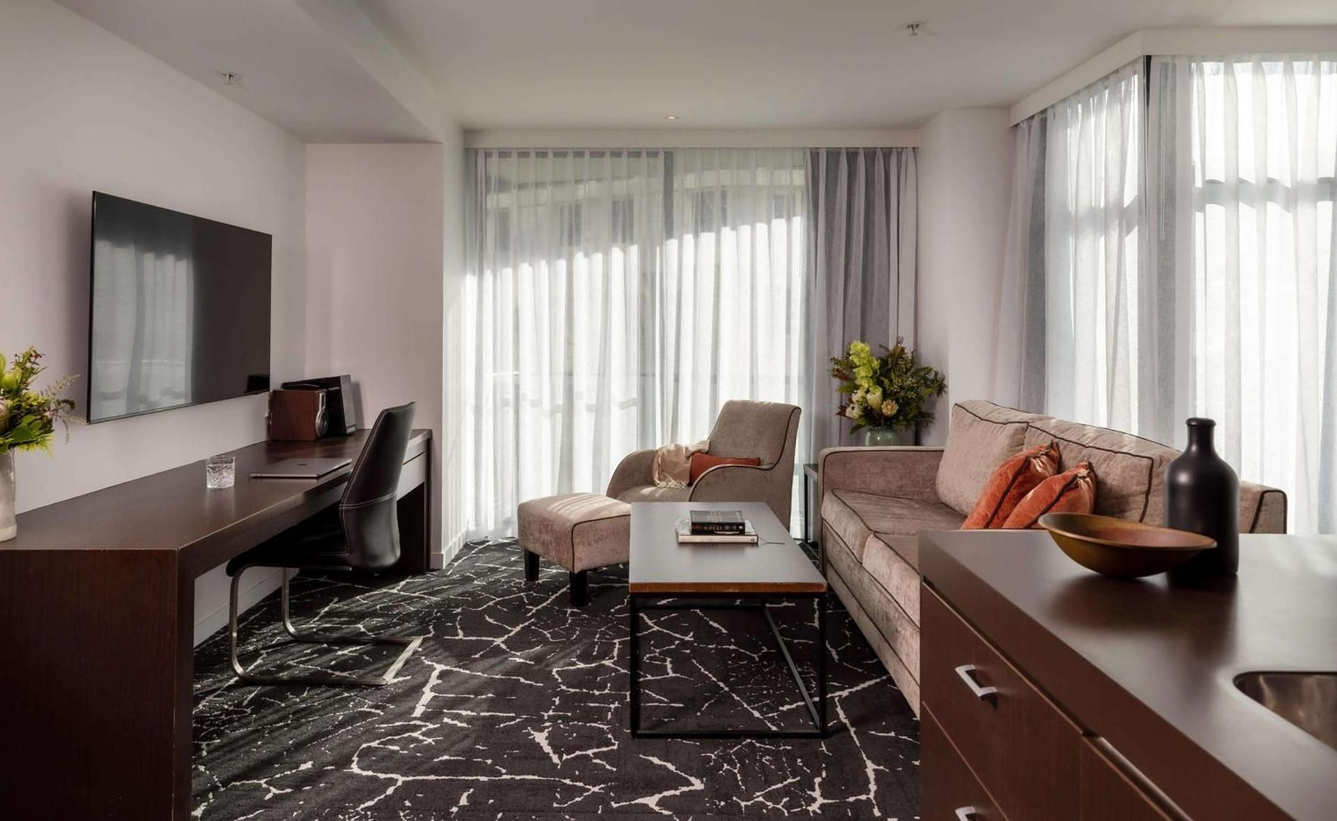 Superior King Suite