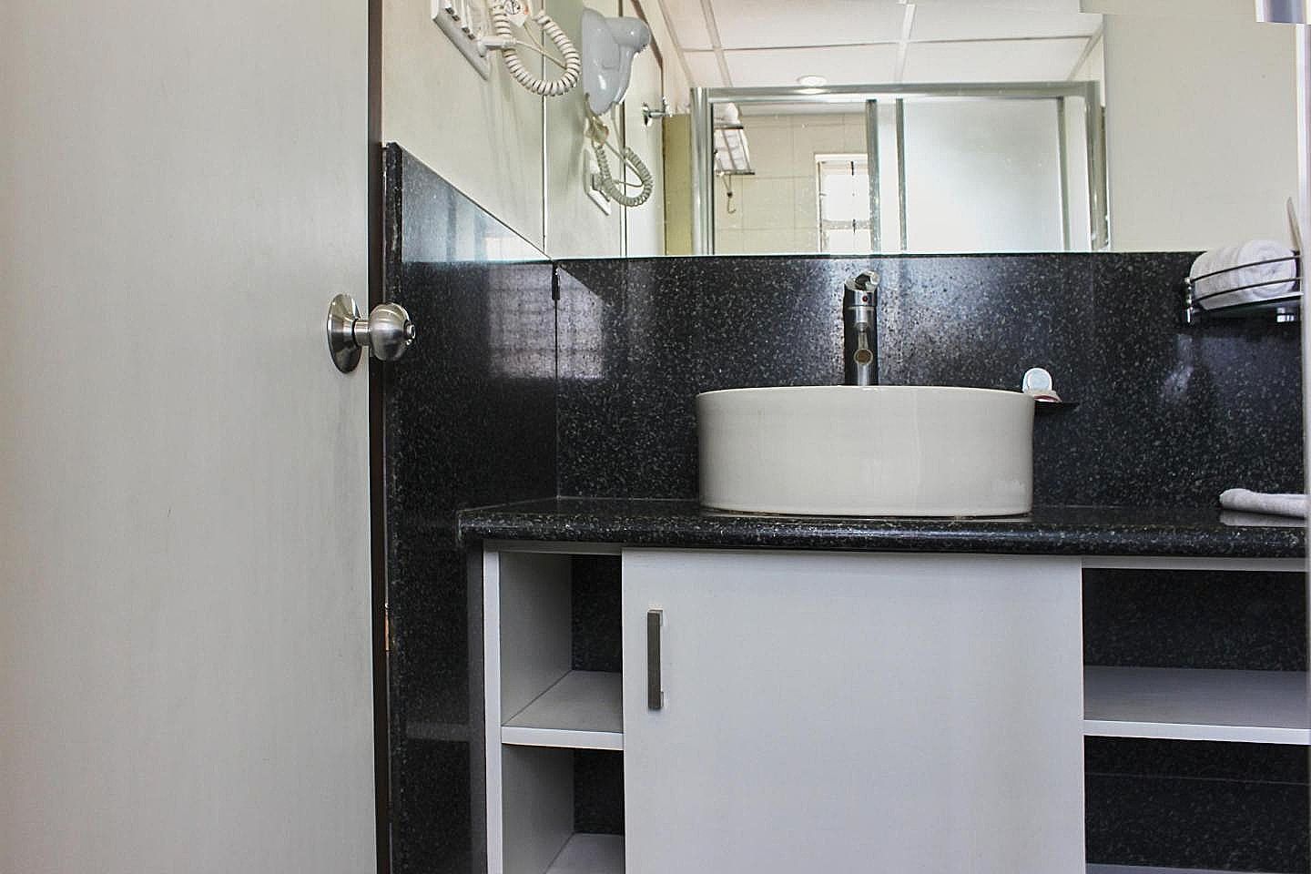 The Nines Business Hotel Deluxe Suite 7