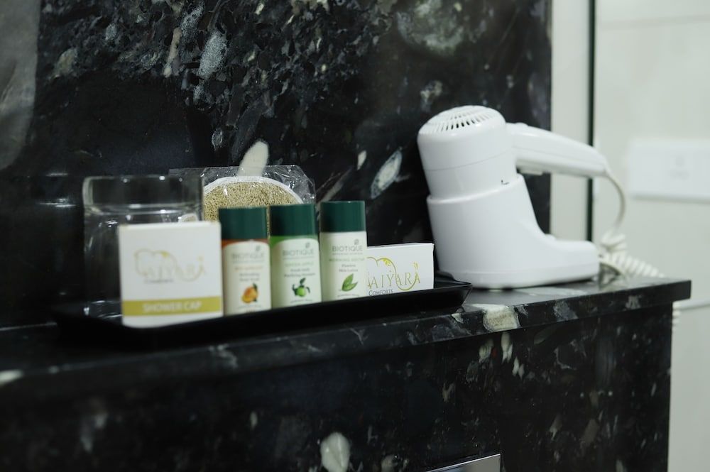 Bathroom amenities