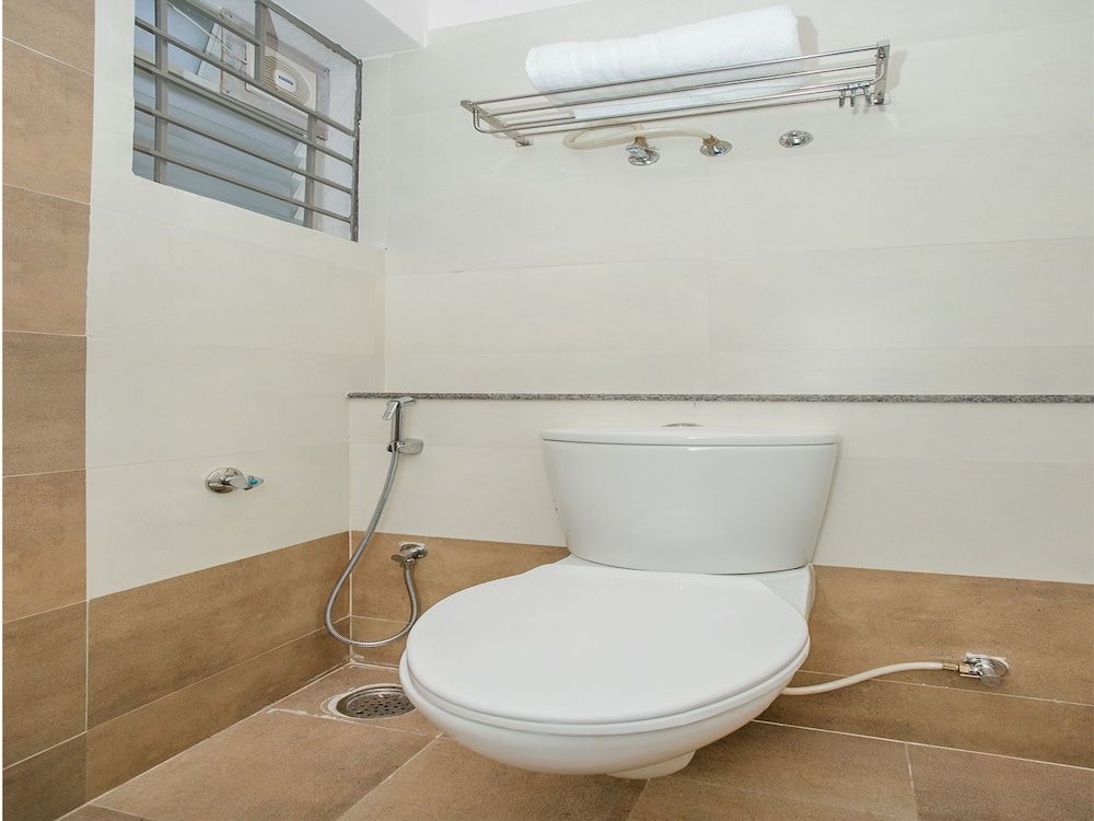 OYO 13120 Ambrosia Double or Twin Room 11