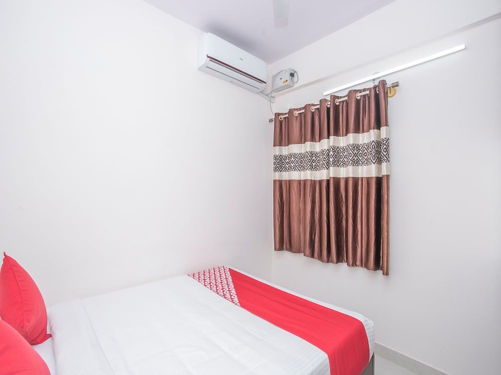 OYO 13120 Ambrosia Double or Twin Room 7