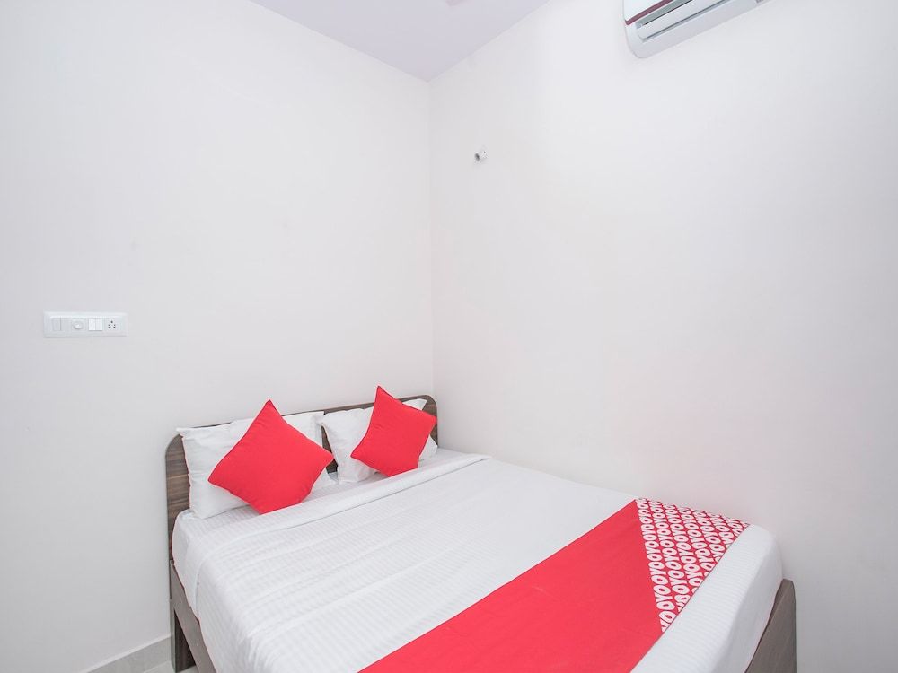 OYO 13120 Ambrosia Double or Twin Room 10