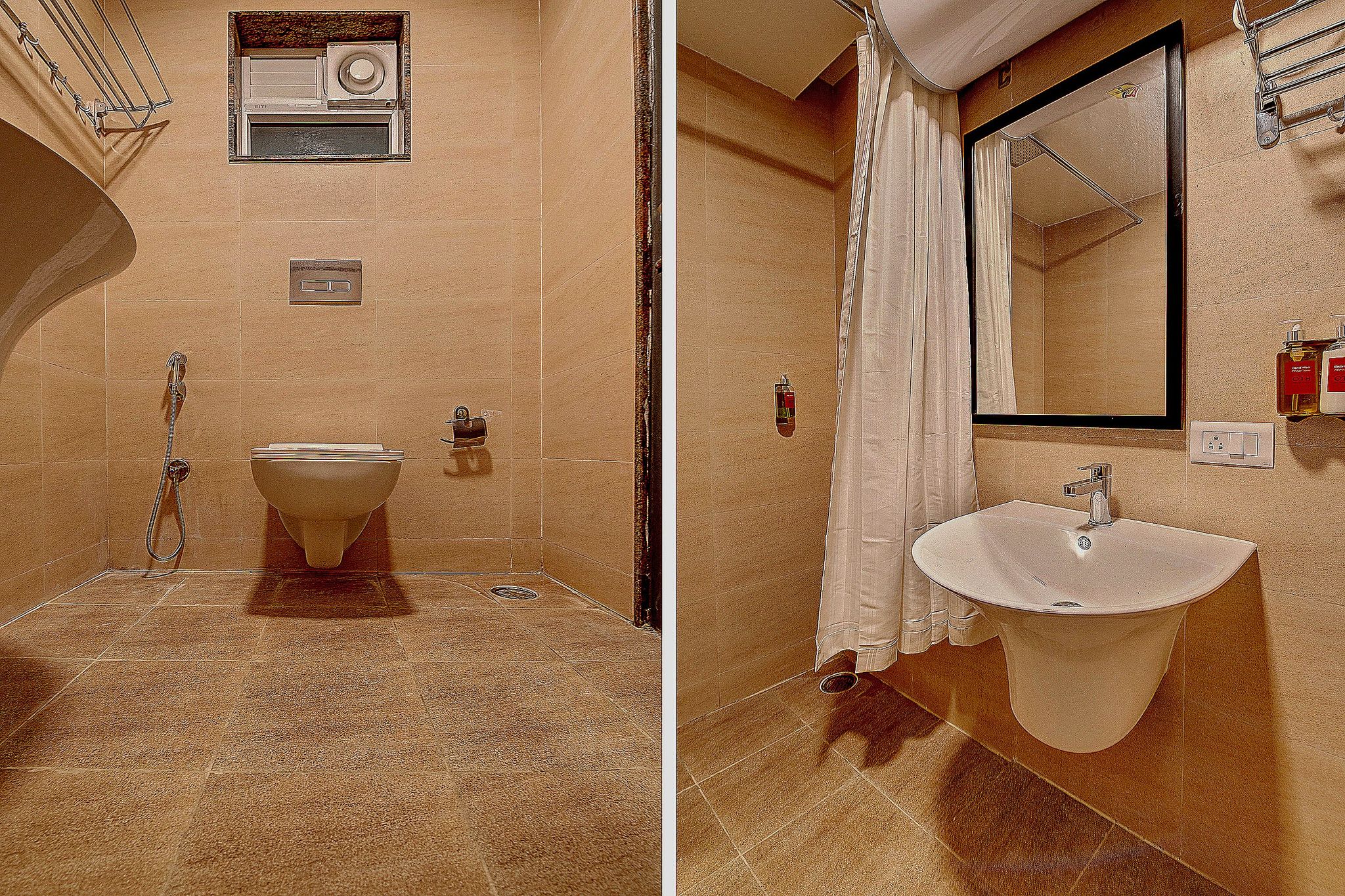 Super Townhouse Siri Residency Classic Room 23