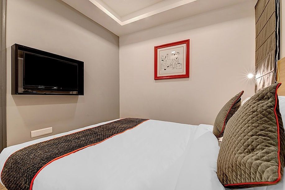 Super Townhouse Siri Residency Classic Room 23